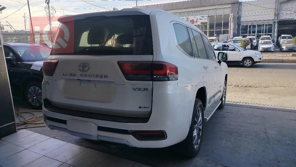 تويوتا لاندكروزر